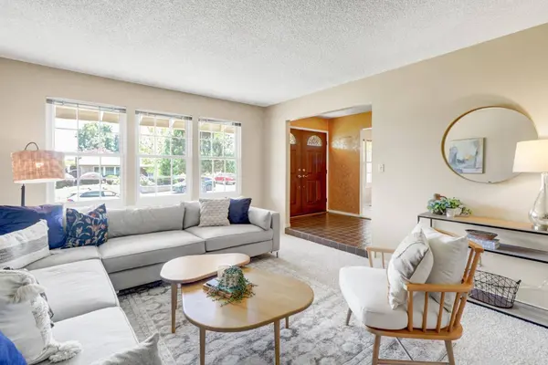 6825 Westmore WAY, Carmichael, CA 95608