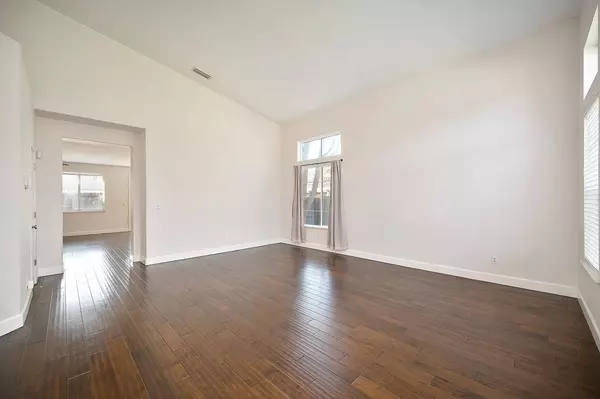 1725 Monte Vista CT, West Sacramento, CA 95691