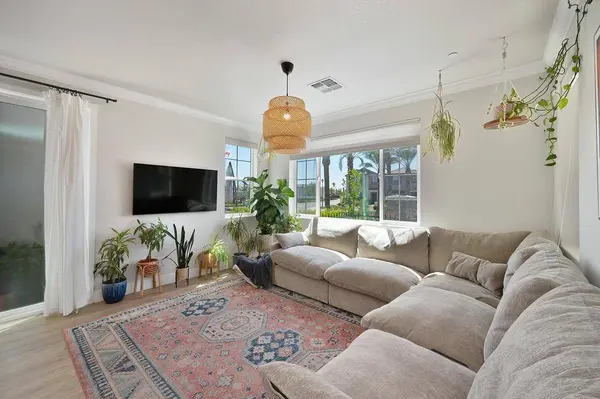 3122 Dove CT, West Sacramento, CA 95691