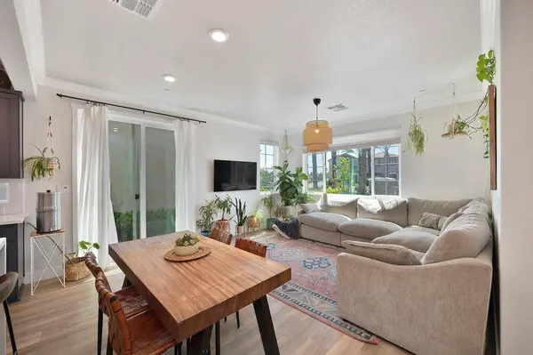 3122 Dove CT, West Sacramento, CA 95691