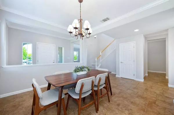 3870 Huntington RD, West Sacramento, CA 95691