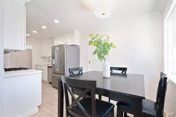 232 Riverdale AVE, Vacaville, CA 95687