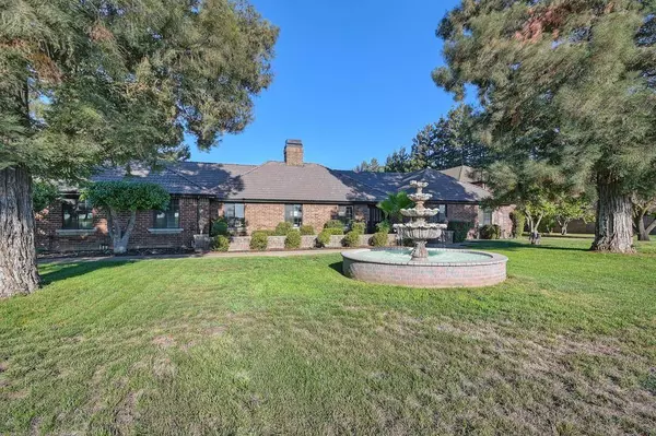 14700 N Locust Tree RD, Lodi, CA 95240