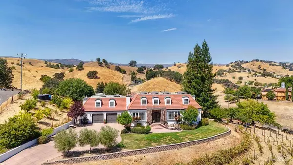 4050 English Oaks DR, Vacaville, CA 95688