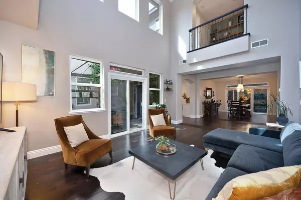 1011 Waterford DR, West Sacramento, CA 95605