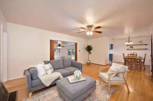 1826 Maryland AVE, West Sacramento, CA 95691