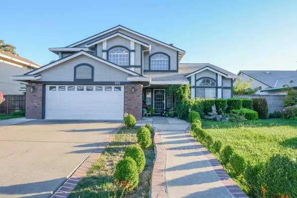 2972 Violet DR, West Sacramento, CA 95691