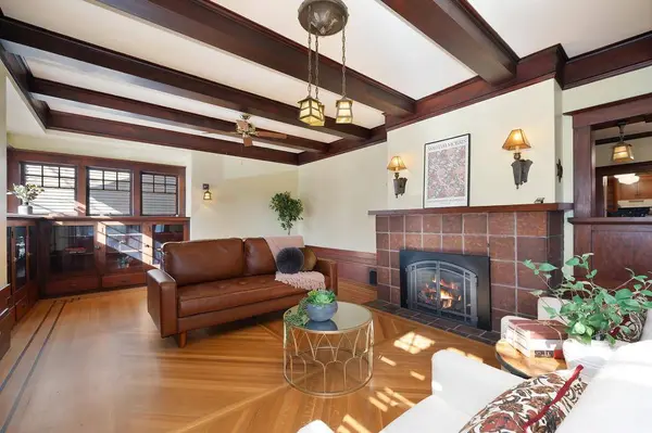 1705 H ST, Sacramento, CA 95811