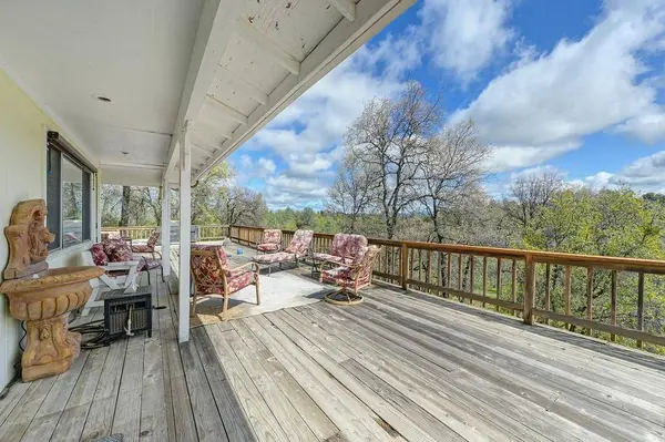 6930 Loggers Hollow RD, Somerset, CA 95684