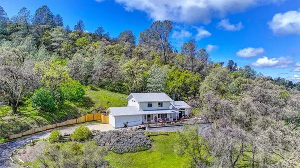 6930 Loggers Hollow RD, Somerset, CA 95684