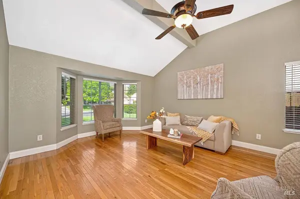 325 Kilgarvan CT, Vacaville, CA 95688