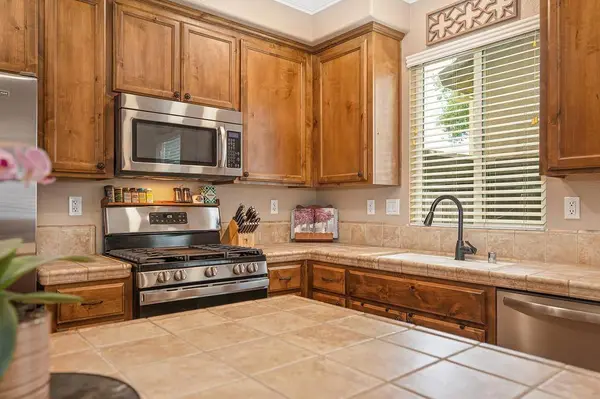 1691 Loon Lake ST, Roseville, CA 95747