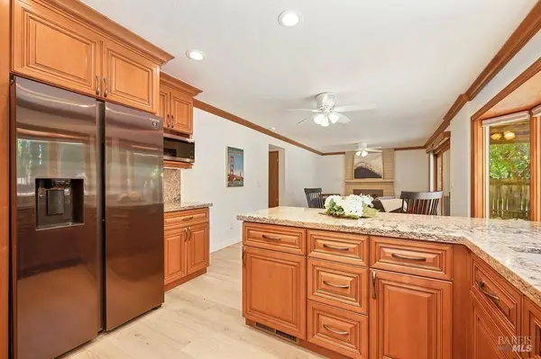 263 Brookdale DR, Vacaville, CA 95687