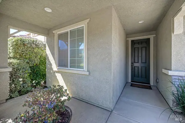 160 Kodiak DR, Vacaville, CA 95687