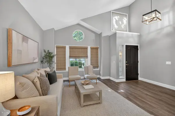 9370 Framington WAY, Elk Grove, CA 95758