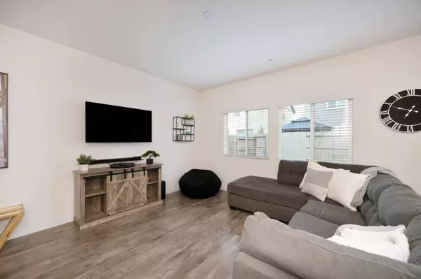 9193 Farmstead CIR, Roseville, CA 95747