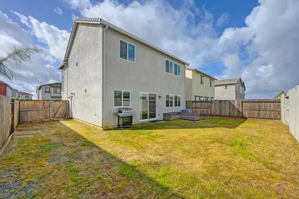 9193 Farmstead CIR, Roseville, CA 95747