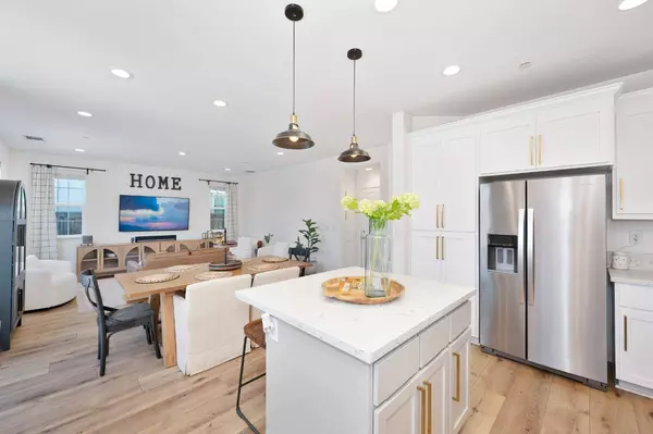 1312 Oakbriar CIR, Roseville, CA 95747