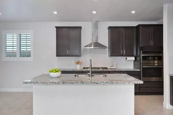 4859 Black Walnut DR, Folsom, CA 95630