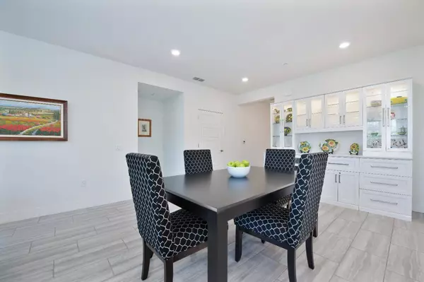 7088 Orbital LN, Roseville, CA 95747