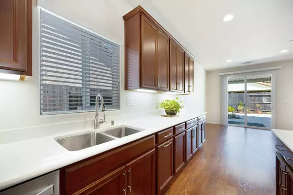 8617 Trinidad WAY, Roseville, CA 95747