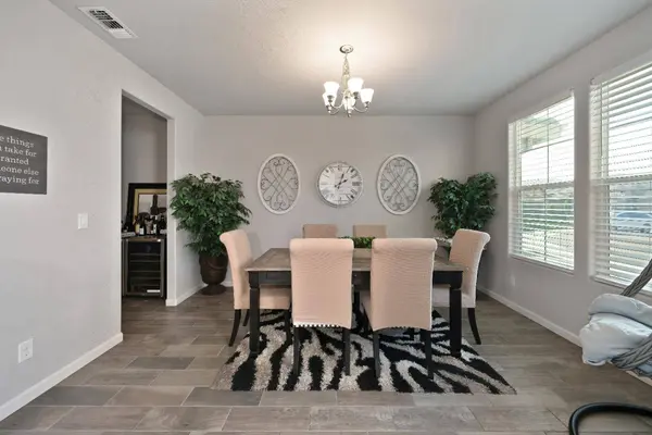 7860 Mount Evans CIR, Roseville, CA 95747