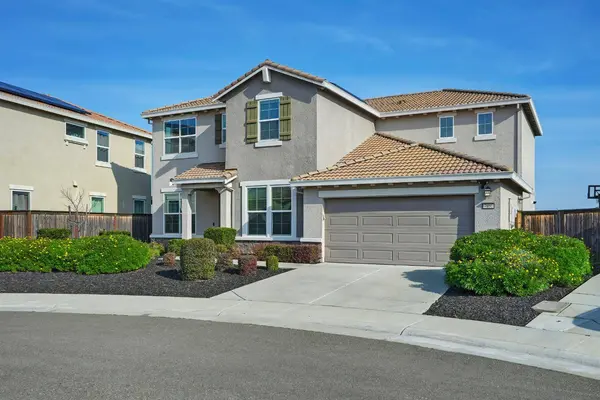 7860 Mount Evans CIR, Roseville, CA 95747