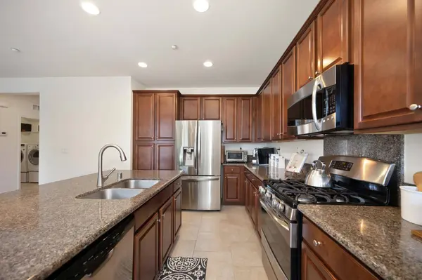 3016 Village Park DR, Roseville, CA 95747