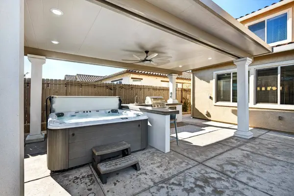 7564 Astaire WAY, Roseville, CA 95747