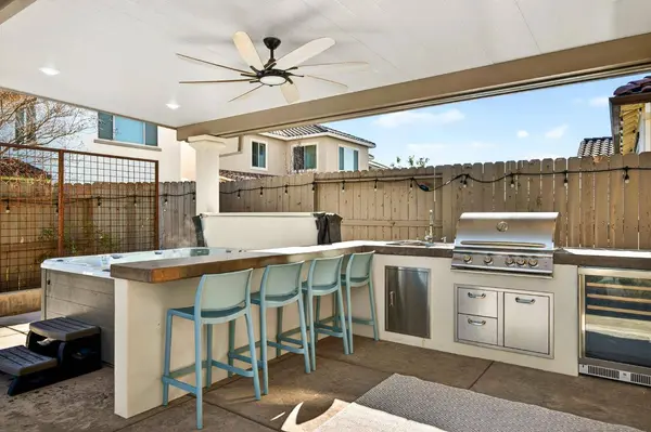 7564 Astaire WAY, Roseville, CA 95747