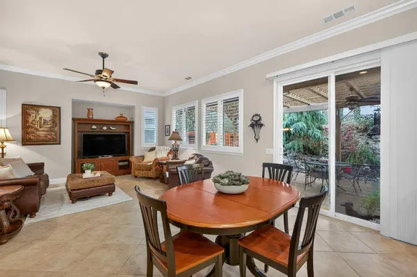 416 Arlington CT, Roseville, CA 95747