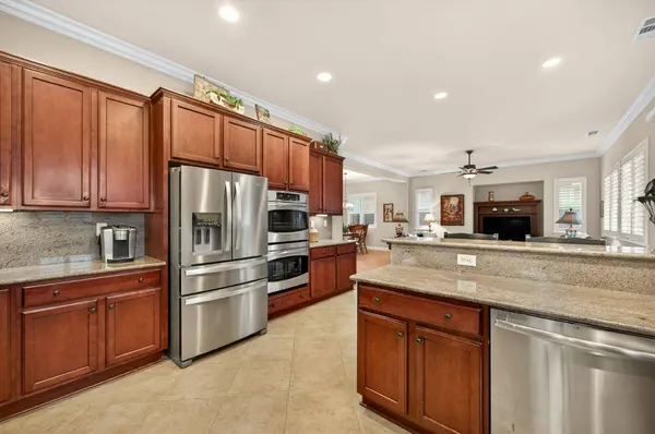 416 Arlington CT, Roseville, CA 95747