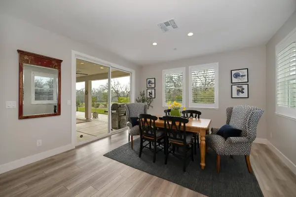 3275 Silky Oak CT, Roseville, CA 95747