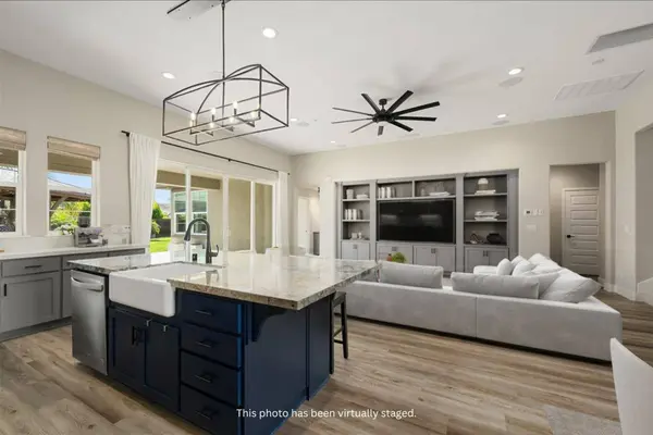 724 Salters CT, Roseville, CA 95747