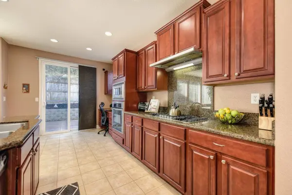 2167 Goodstone WAY, Roseville, CA 95747