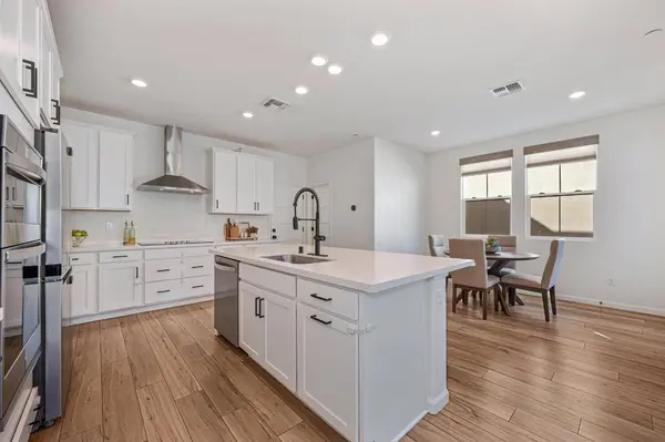 7966 Pitcher ST, Citrus Heights, CA 95610