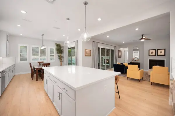 1206 Buck Ridge DR, Rocklin, CA 95765