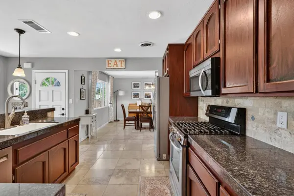 7200 Maretha ST, Citrus Heights, CA 95610