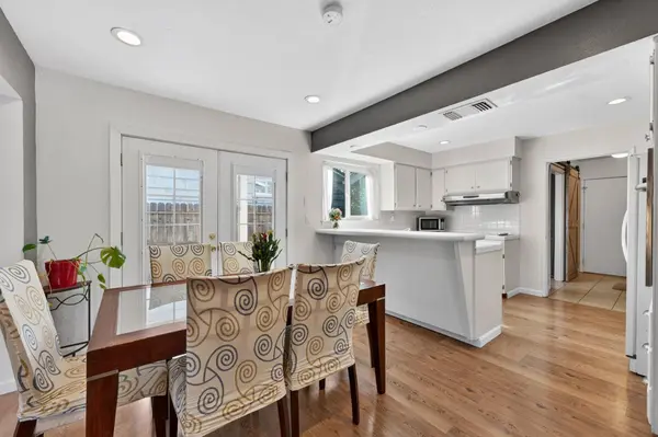 6431 Madison AVE, Carmichael, CA 95608