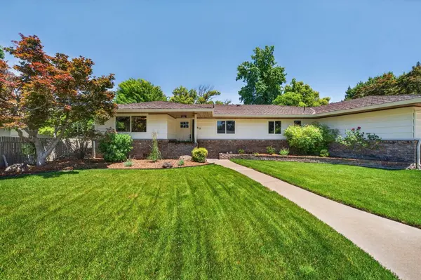 812 Columbia DR, Sacramento, CA 95864