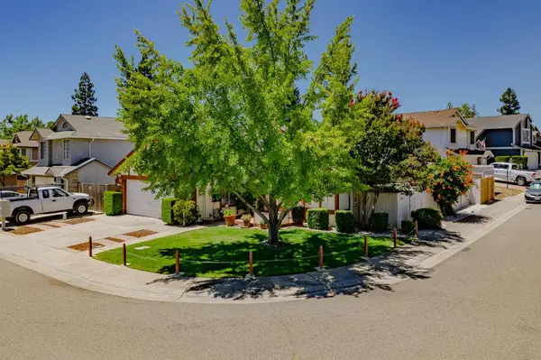 8113 Bellsbrae DR, Antelope, CA 95843