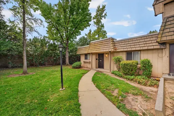 3239 Via Grande, Sacramento, CA 95825