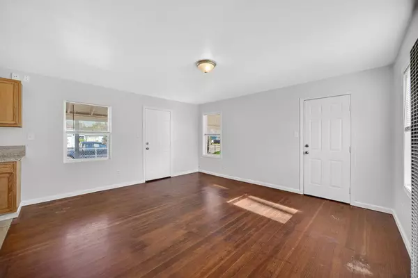 616 Lindsay AVE, Sacramento, CA 95838