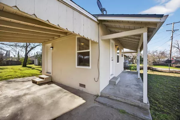 616 Lindsay AVE, Sacramento, CA 95838