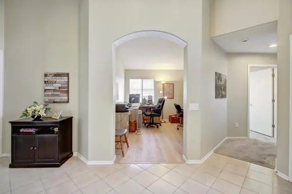 649 Blackstone CT, Roseville, CA 95747