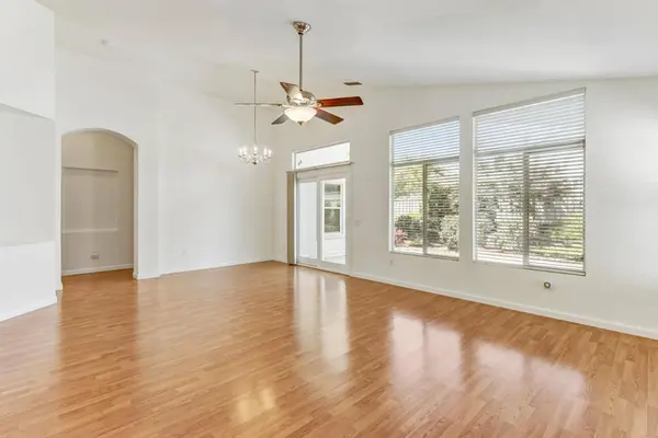 5424 Campcreek LOOP, Roseville, CA 95747