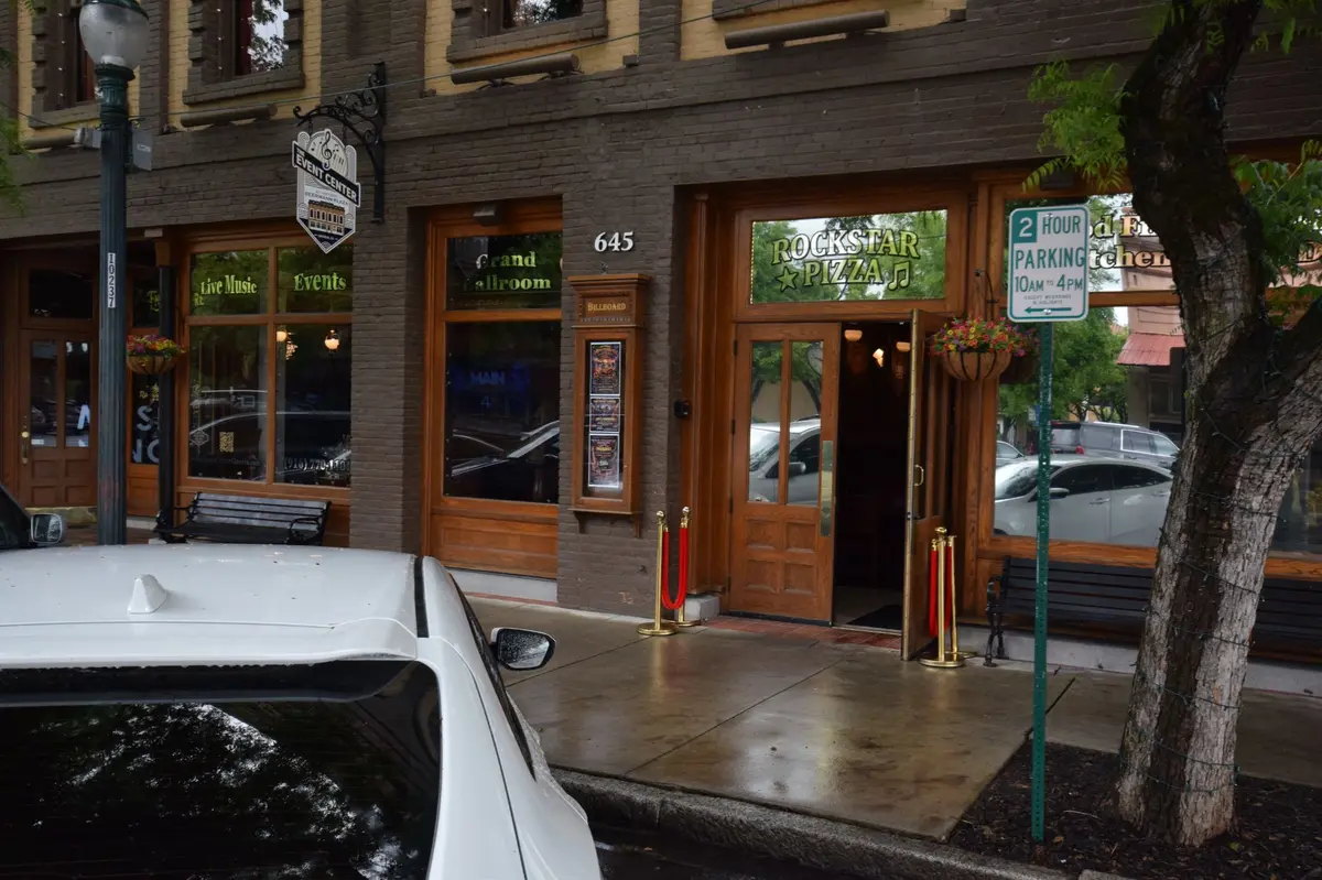 Rockstar Pizza Historic Downtown