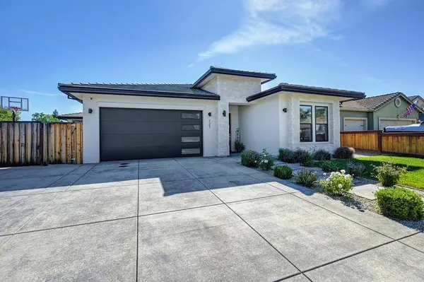 127 Fuller LN, Lincoln, CA 95648