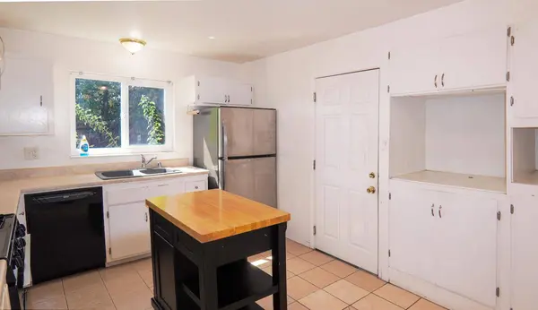 3220 Portsmouth DR, Rancho Cordova, CA 95670
