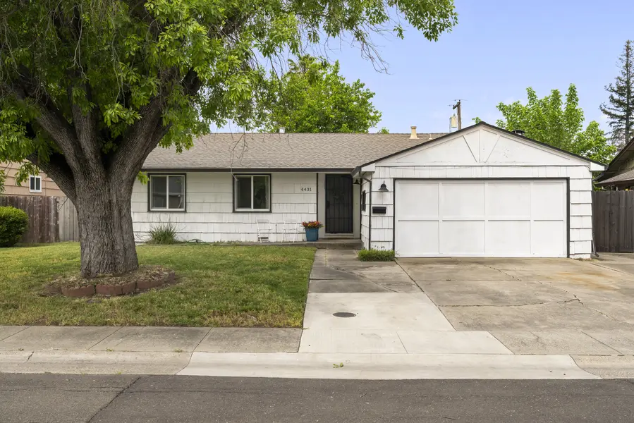 4431 Bouts Pkwy, Sacramento, CA 95823-3007